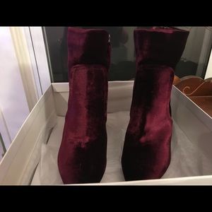 Steve Madden ankle boots